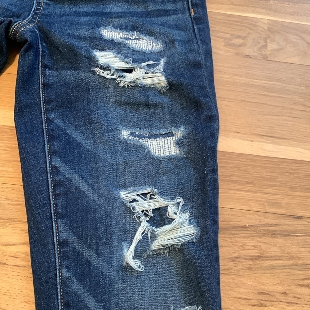 AEO Ne(x)t Level Stretch Dark Wash Distressed Cropped Skinny Jeans Women’s 2R - Picture 7 of 16